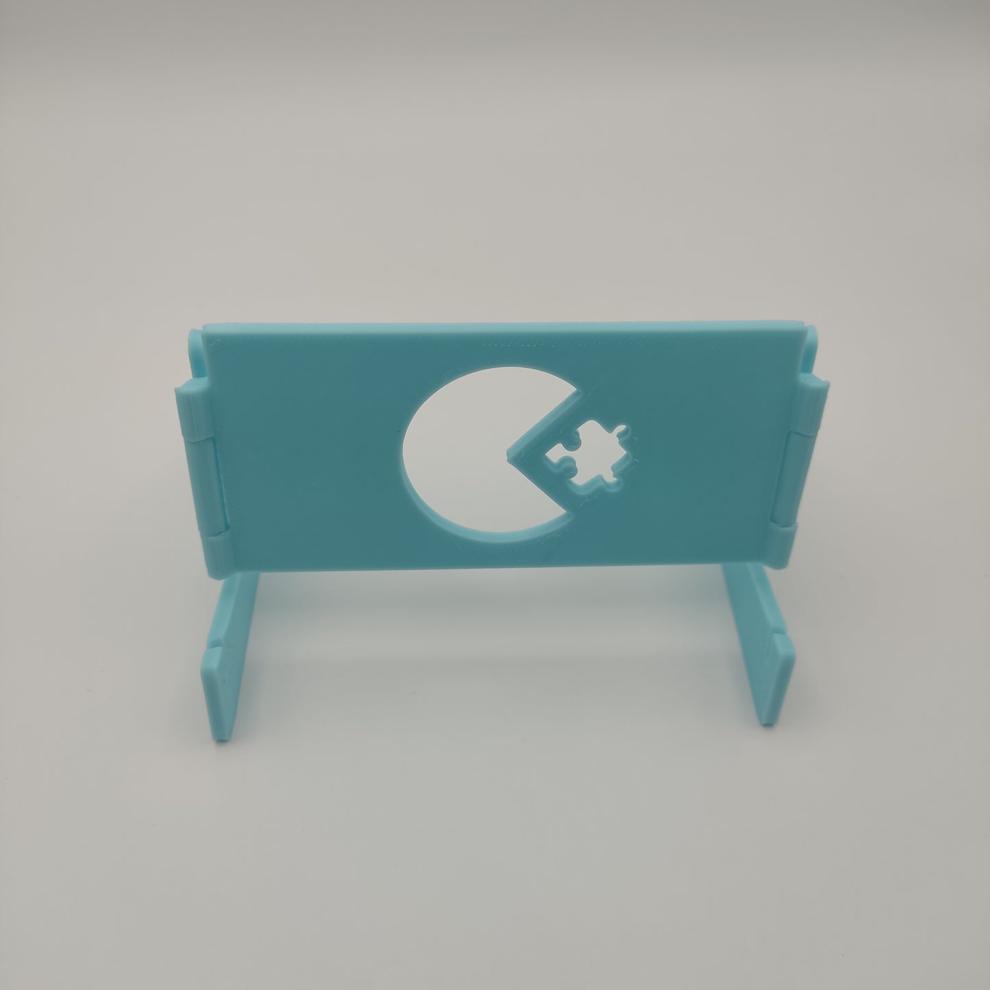 Guzzawan Puzzle Stand
